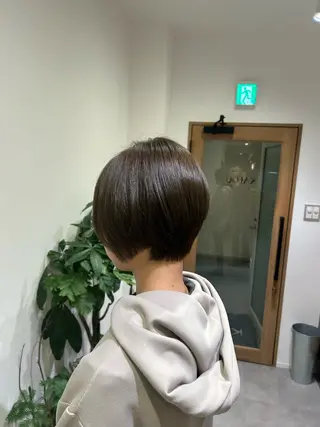 カラー 小林 睦季のヘアスタイル