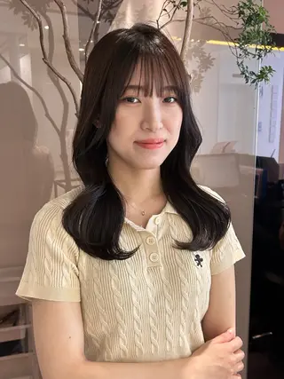 セミロング カラー 中原 優美のヘアスタイル