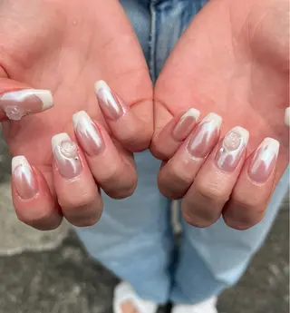 ネイル PLUTON sara🩶のマツエク・マツパデザイン