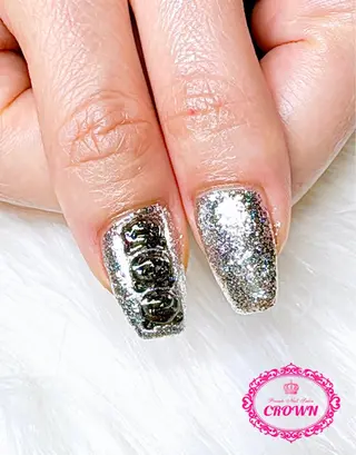 ネイル CROWN プライベートサロンのネイルデザイン