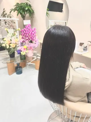 セミロング MaVie  ヘッドスパ所属・MaVie YUKOのヘアスタイル