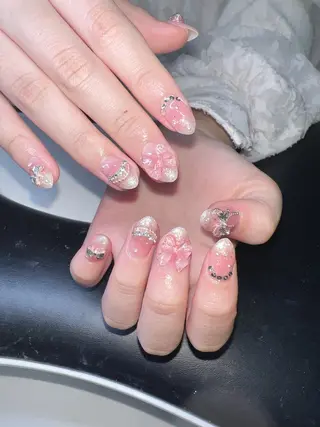 ネイル Lee Nailsのネイルデザイン