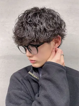 ショート パーマ職人DAIKI ツイスパ/波巻きのヘアスタイル