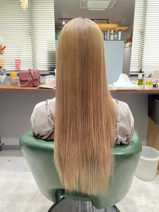 ロング カラー Urio所属・今雪 聡美のヘアスタイル