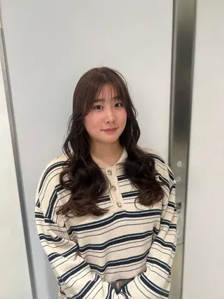 ロング カラー パーマ 顔周り/透明感/銀座 🩵りのせのヘアスタイル