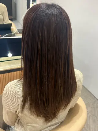 ロング カラー ONE CONCEPT【ワンコンセプト】所属・飯味 華菜のヘアスタイル