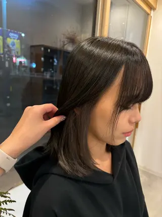 セミロング レイヤーカット🥀/ 大曽根🤍yuukaのヘアスタイル