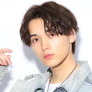 パーマ ミディアム confidence 新宿本店【公式】のヘアスタイル