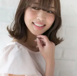 ミディアム ヘアアレンジ SHANTi 飯塚 ヘアセット/髪質改善のヘアスタイル