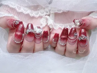 ネイル She   Nail所属・ISA_ BELLAのネイルデザイン