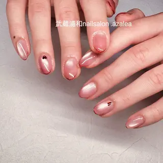 ネイル R inのネイルデザイン