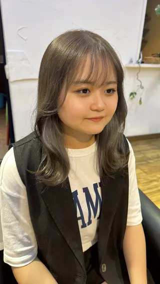 セミロング oggi西新所属・ゆい/メンズカット/ ショート/レイヤーのヘアスタイル