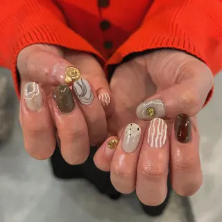 ネイル LETTER_& SAKIのネイルデザイン