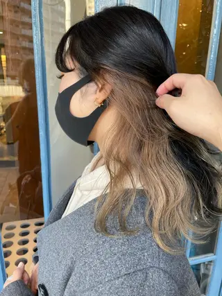 セミロング ブリーチ毛矯正.髪質 改善.髪にドラマをのヘアスタイル