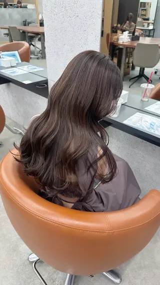 ロング カラー 高松 沙耶のヘアスタイル