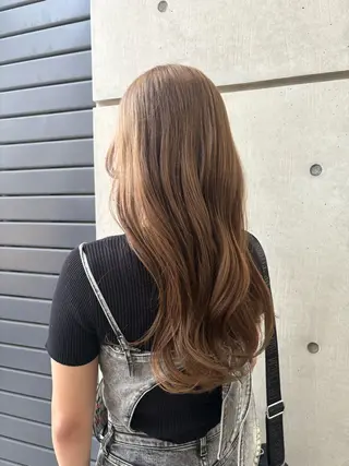 ロング カラー 暖色カラーワンカラー ななほ🌷⋆⭒˚のヘアスタイル