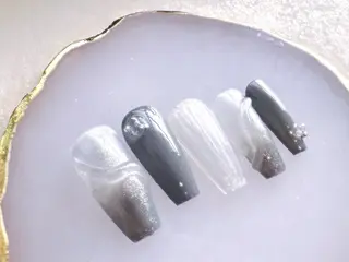 ネイル キラリネイル 本厚木のネイルデザイン