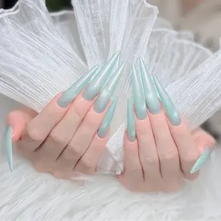 ネイル Lenie Nail Okuboのネイルデザイン
