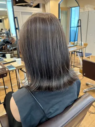 ミディアム カラー yuri🌼 NUMBER 天王寺のヘアスタイル