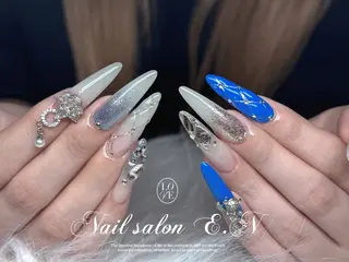 ネイル E.N🦋 長さ出し/持ち込みのネイルデザイン
