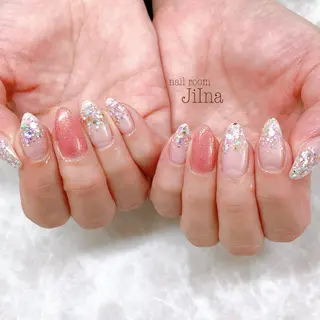 ネイル JiIna nailのネイルデザイン