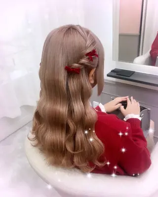 ロング ヘアアレンジ lien ヒジリのヘアスタイル