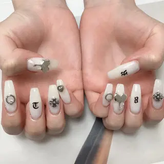 ネイル さくら💮💮 【オフ無料】のネイルデザイン