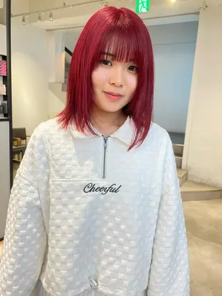 カラー 🎀ボブ＋ハイトーン シュカ👶🏻のヘアスタイル