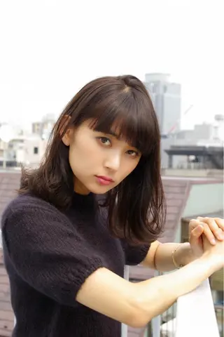 ミディアム Ｑue所属・stylist takahashiのヘアスタイル