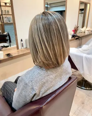 ミディアム カラー ニュアンスカラー🫧 加納のヘアスタイル