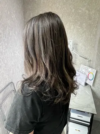 セミロング 池田 真衣のヘアスタイル