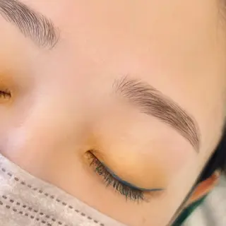 アイブロウ mellow所属・伴野 奈月の眉毛・アイブロウイメージ
