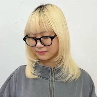 ミディアム 櫻田 真紀のヘアスタイル