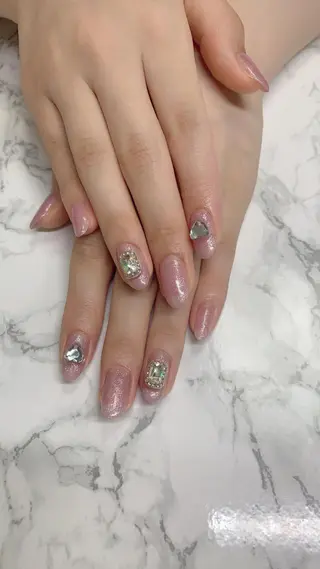 ネイル はな💎ネイル ワンホン、長さ出しのネイルデザイン