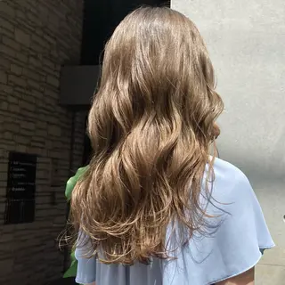 セミロング カラー MAKI渋谷 【カットモデル募集】のヘアスタイル