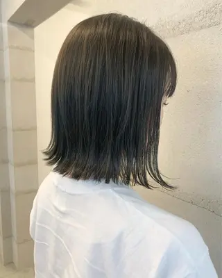 カラー 透明感/オリーブ/ グレージュ/YUKAのヘアスタイル