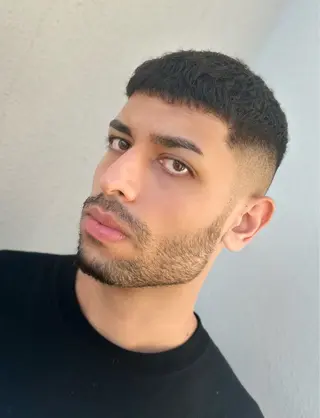 ショート 高取 涼のヘアスタイル