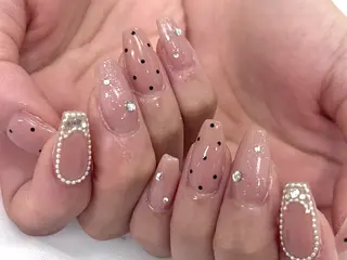 ネイル 🍓リスブラン MELのネイルデザイン