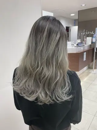 ロング カラー ヘアアレンジ 【Sweep】おじま のぞみのヘアスタイル