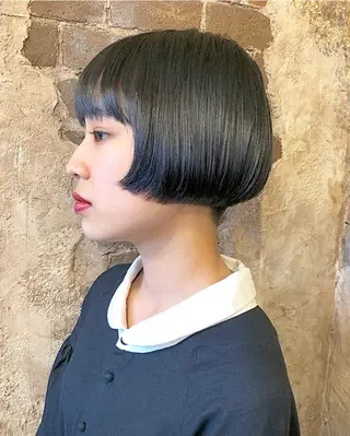 ショート カラー ブリーチ、パーマ 西部笑のヘアスタイル