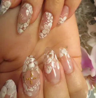 ネイル ARTスクールサロン お・タマゴのネイルデザイン