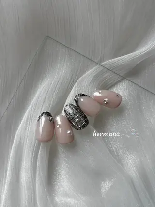 ネイル 伊藤 菜緒のネイルデザイン