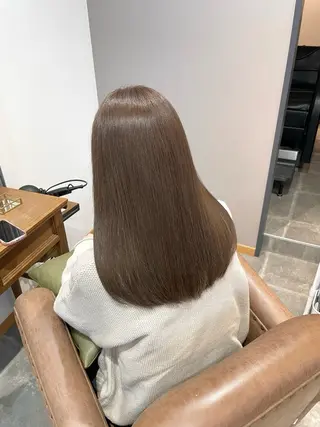 セミロング カラー 西村 れいのヘアスタイル