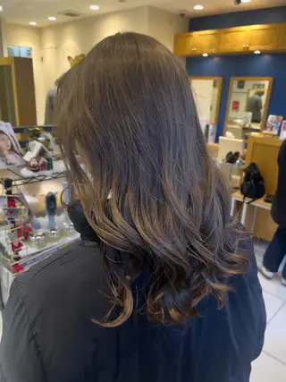 セミロング カラー Natsuka /メンズスタイリストのヘアスタイル