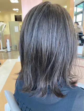 カラー 森瀬 紗都のヘアスタイル