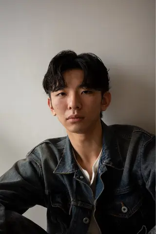 ミディアム 出島 凜平のヘアスタイル