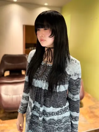 ロング メンズ/レディース /ナチュラル/下村迅のヘアスタイル