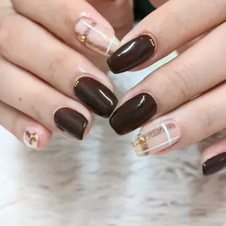 ネイル 會田 瑠衣のネイルデザイン