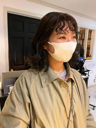 ミディアム パーマ NOUN所属・eri kinjoのヘアスタイル