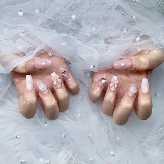 ネイル パーツ全部¥110 サロンミミのネイルデザイン